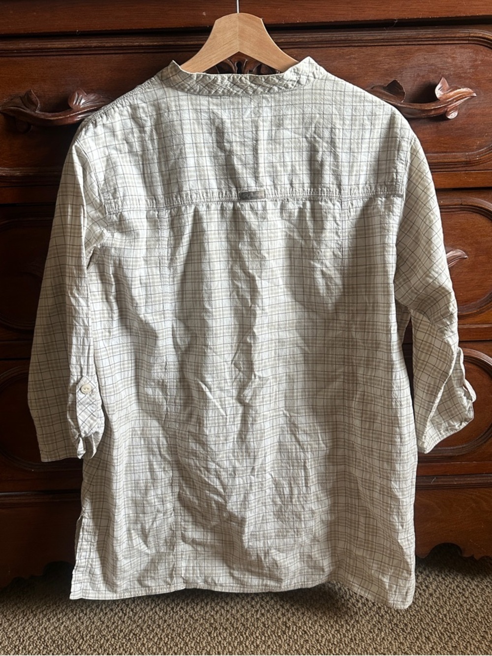 Columbia v neck 3/4 sleeve outdoor top - Picture 2 of 8